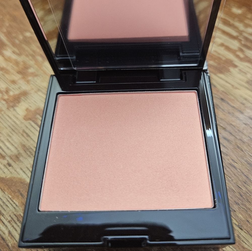 Laura Mercier Blush- Peach-NIB